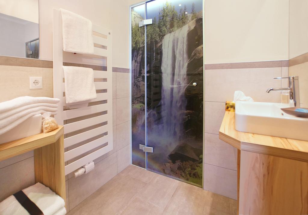 Haus Hintertux Hotel Стая снимка